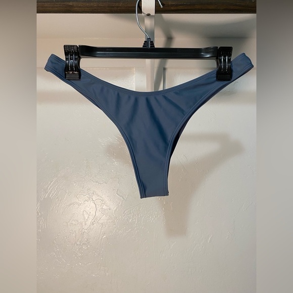 Zanful Underwire Padded Cheeky Bikini Set Size 6 NWT - Picture 4 of 9